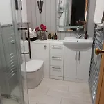 Alojamento de Acomodação e Pequeno-almoço Gospatric House 4*